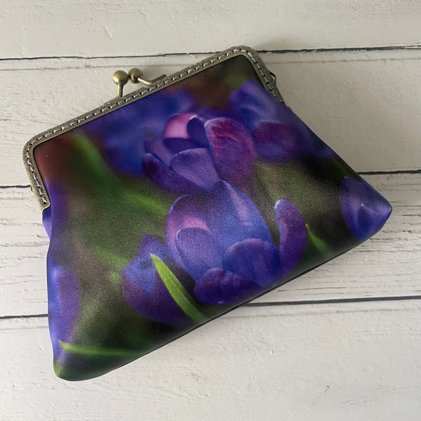 Spring Purple Crocus Floral Satin 5.5 Inch Bronze Clasp Purse Frame Clutch Bag