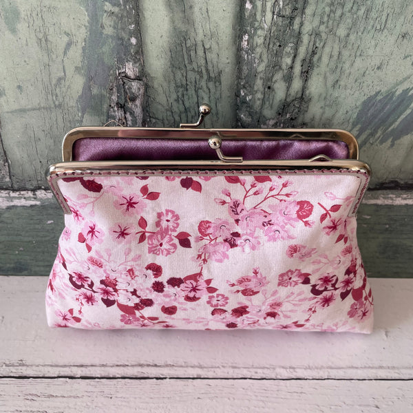 White Pink Pansies Floral Cotton 5.5 Inch Silver Clasp Purse Frame Clutch Bag