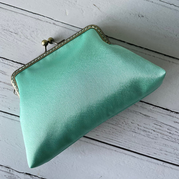 Light Mint Green Satin 5.5 Inch Sew In Clasp Purse Frame Clutch Bag