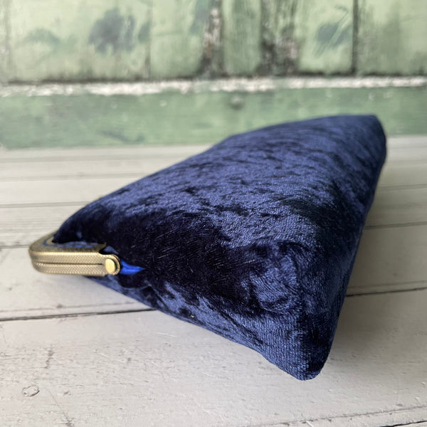 Navy Blue Crushed Velvet 8 Inch Bronze Clasp Purse Frame Clutch Bag